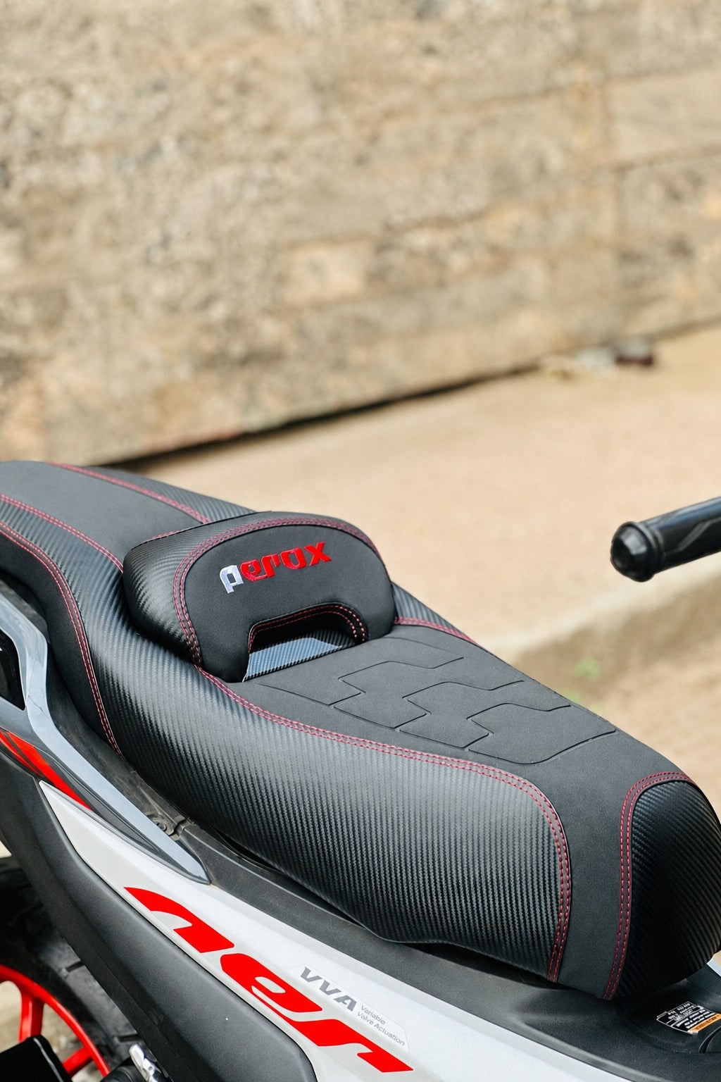 Custom Seat with Backrest for Yamaha Aerox 155 – Red