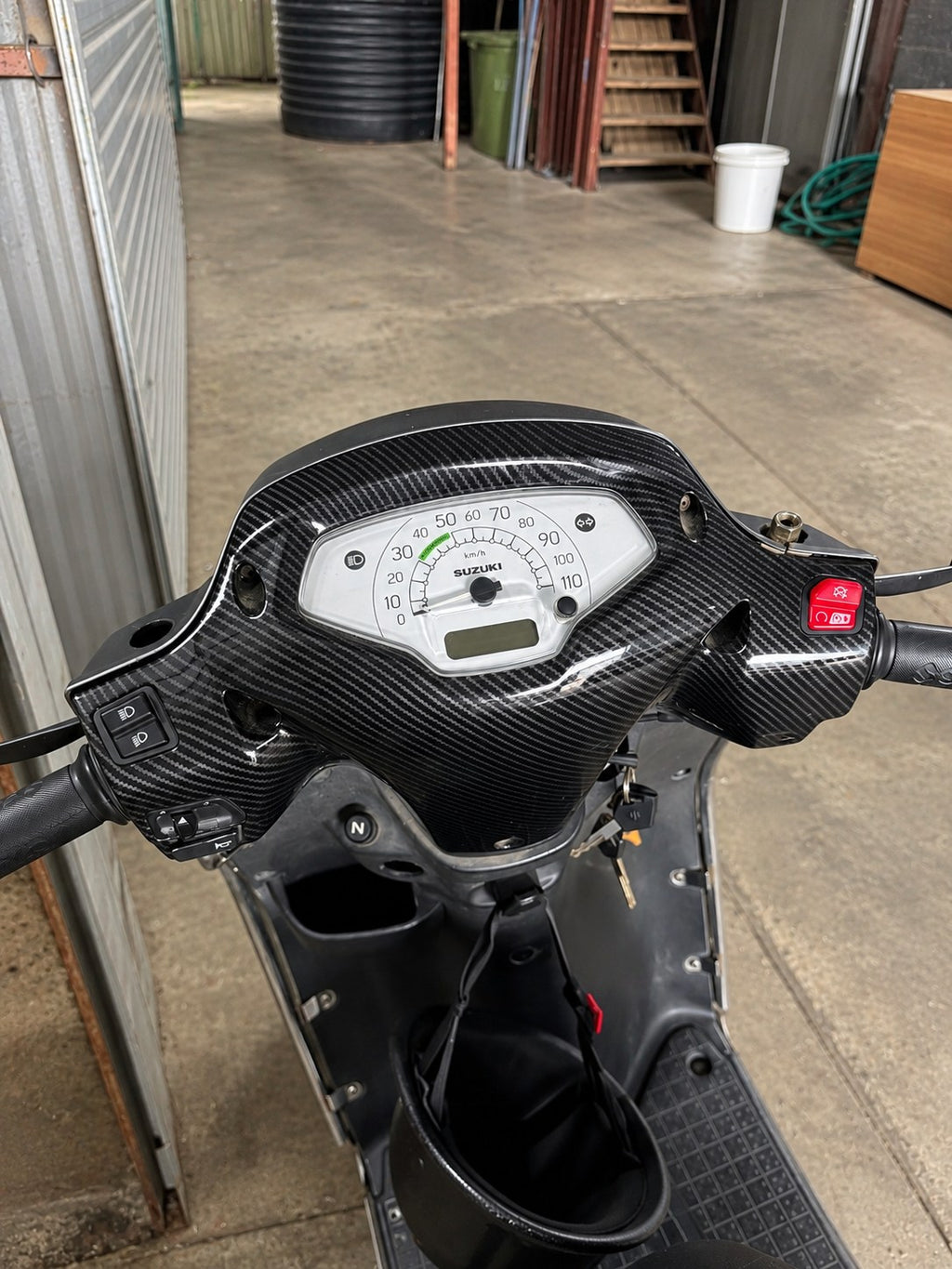 Suzuki Access 125 BS4/BS6 Meter Cover – Carbon Fibre Hydro Dipped - 4