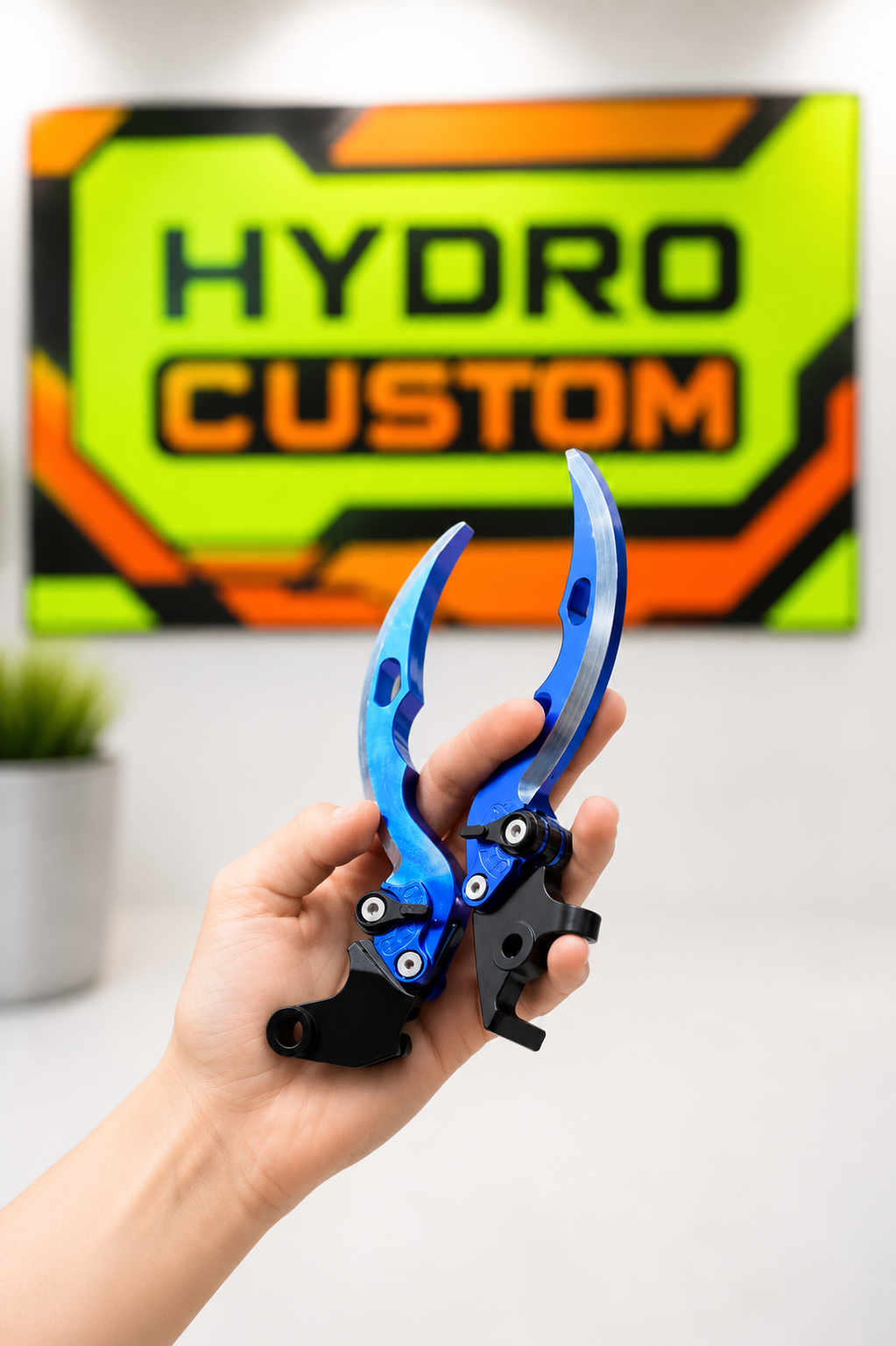 Blade/Shark style  Adjustable Brake and Clutch lever Set compatible with r15M, V3, V4.