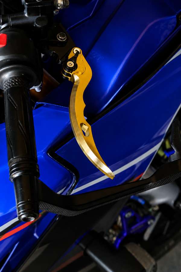 Blade/Shark style  Adjustable Brake and Clutch lever Set compatible with r15M, V3, V4.