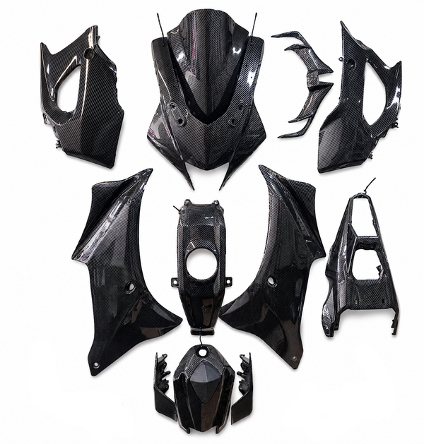 Yamaha R15 V4 Full Carbon Fiber Kit – 12 Pcs Hydro Dipped Set