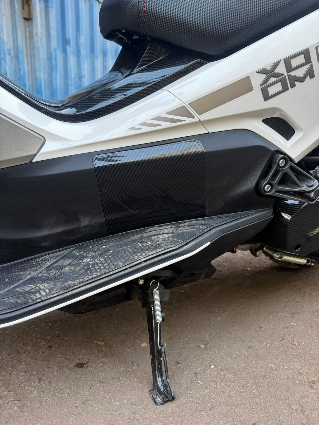 Hero Xoom 160 Footboard Cover Set– Carbon Fibre Hydro Dipped