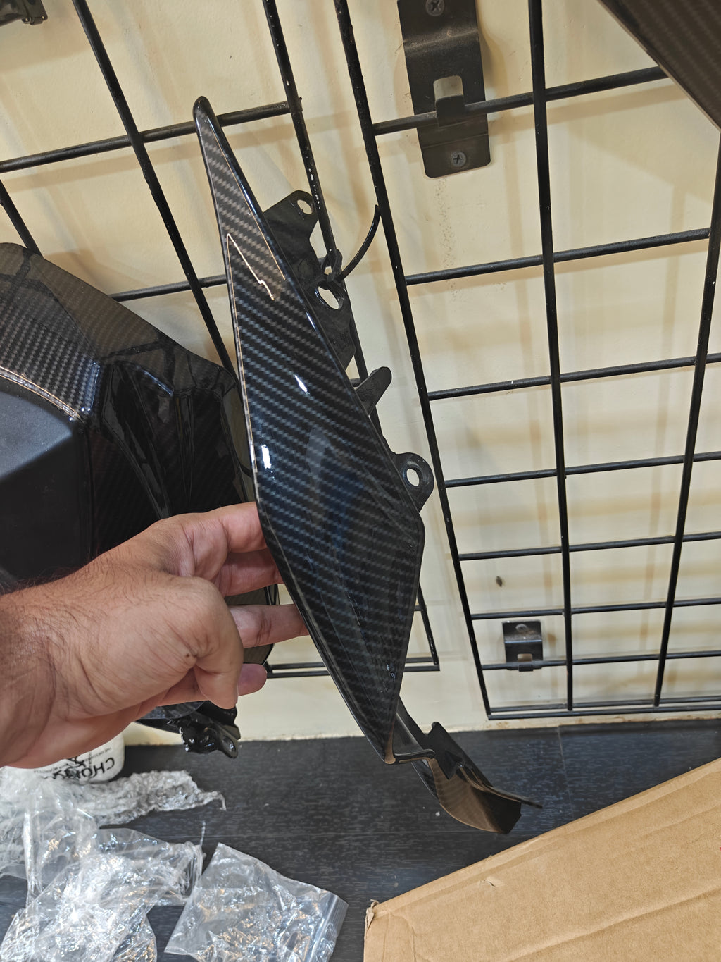 Yamaha R15 V4 Rear Side Panel Set – Carbon Fiber Hydro Dipped