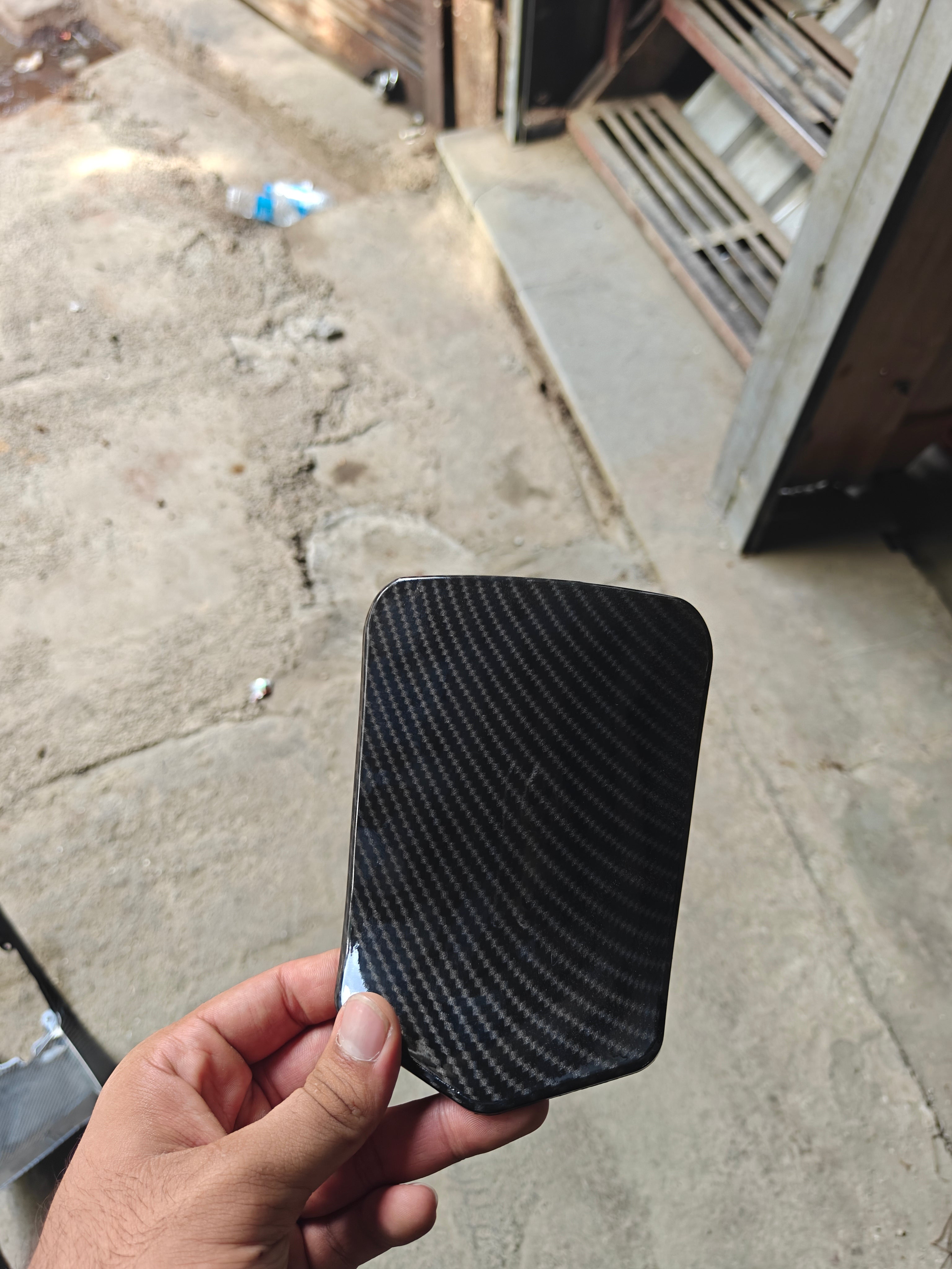 Hero Xoom 160 Fuel Tank Cap Lid – Carbon Fibre Hydro Dipped