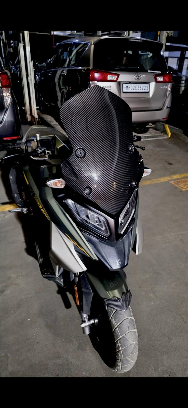 Hero Xoom 160 Touring Visor – Carbon Fibre Hydro Dipped