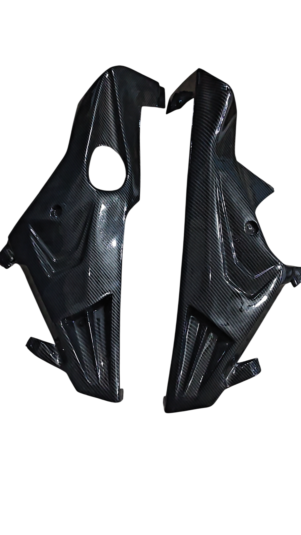 Full Carbon Fibre Kit for Yamaha R15 V3 – Hydro Dipped 10 Pcs
