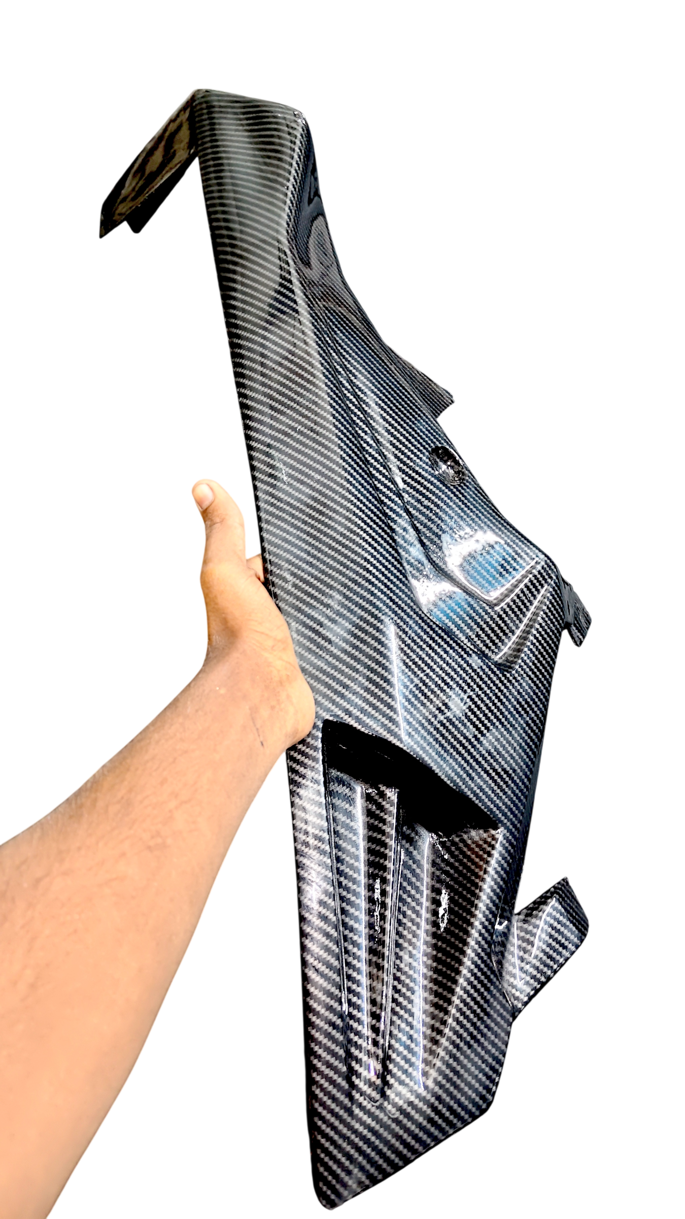 Custom Underbelly for Yamaha R15 V3 – Dark Carbon Fibre Hydro Dipped