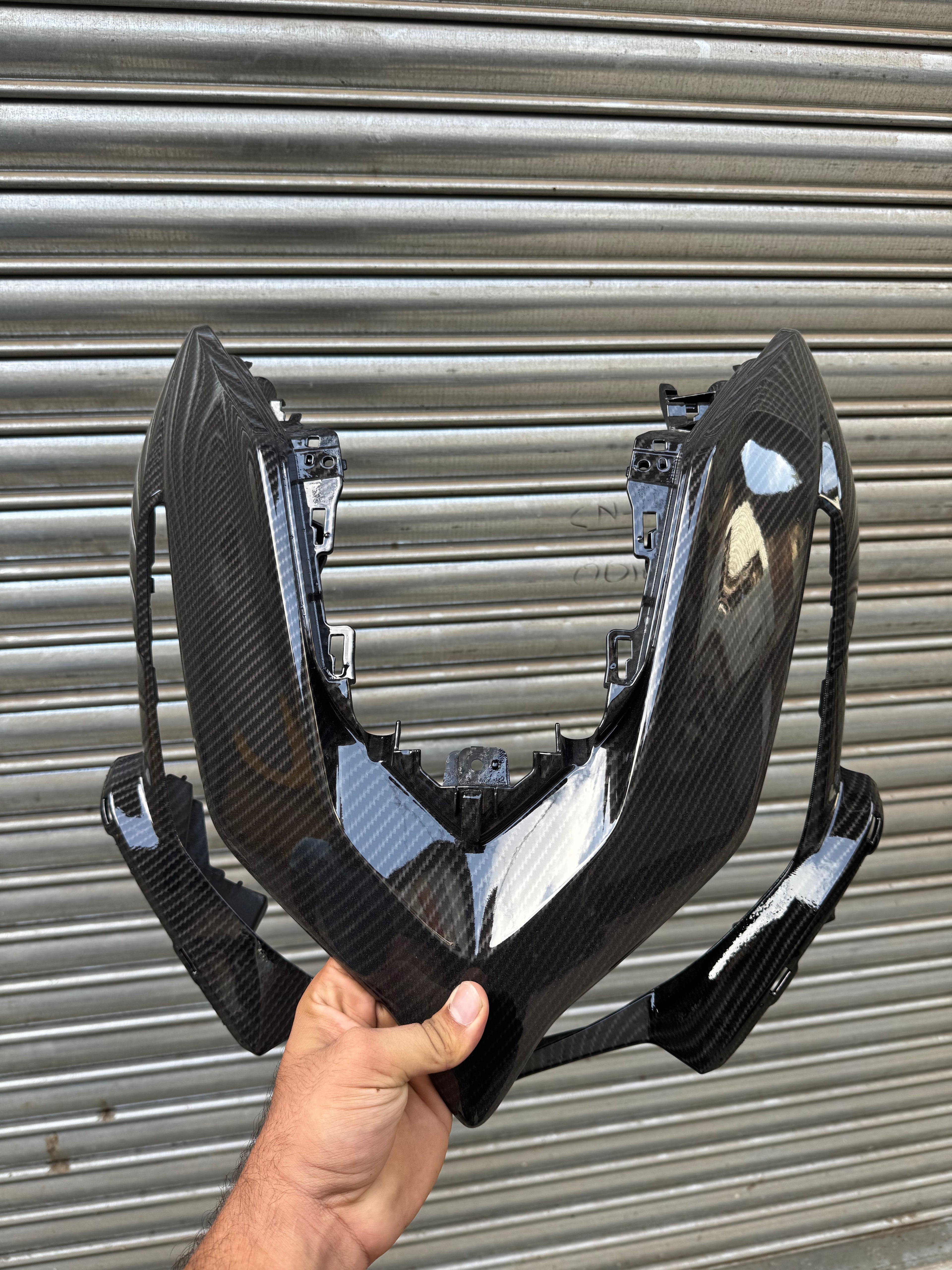 Yamaha Aerox 155 Front Panel – Carbon Fibre Hydro Dipped