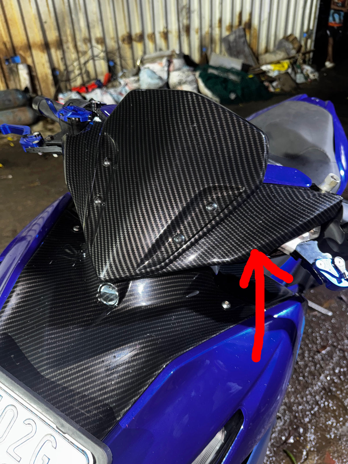 Front Visor Inner Panel for Yamaha Aerox 155 – Carbon Fibre Hydro Dipped