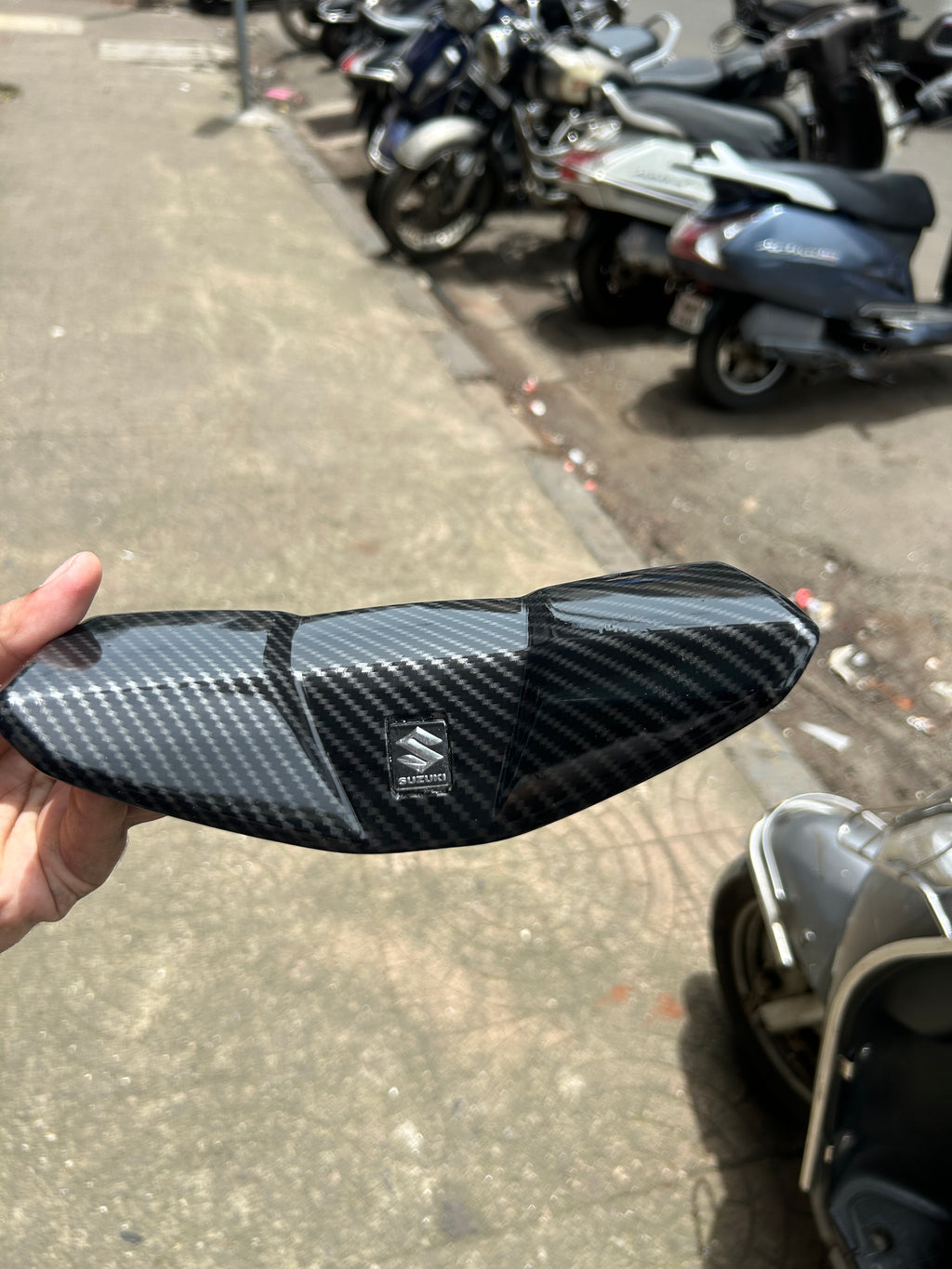Burgman Carbon fibre kit(Set of 9)