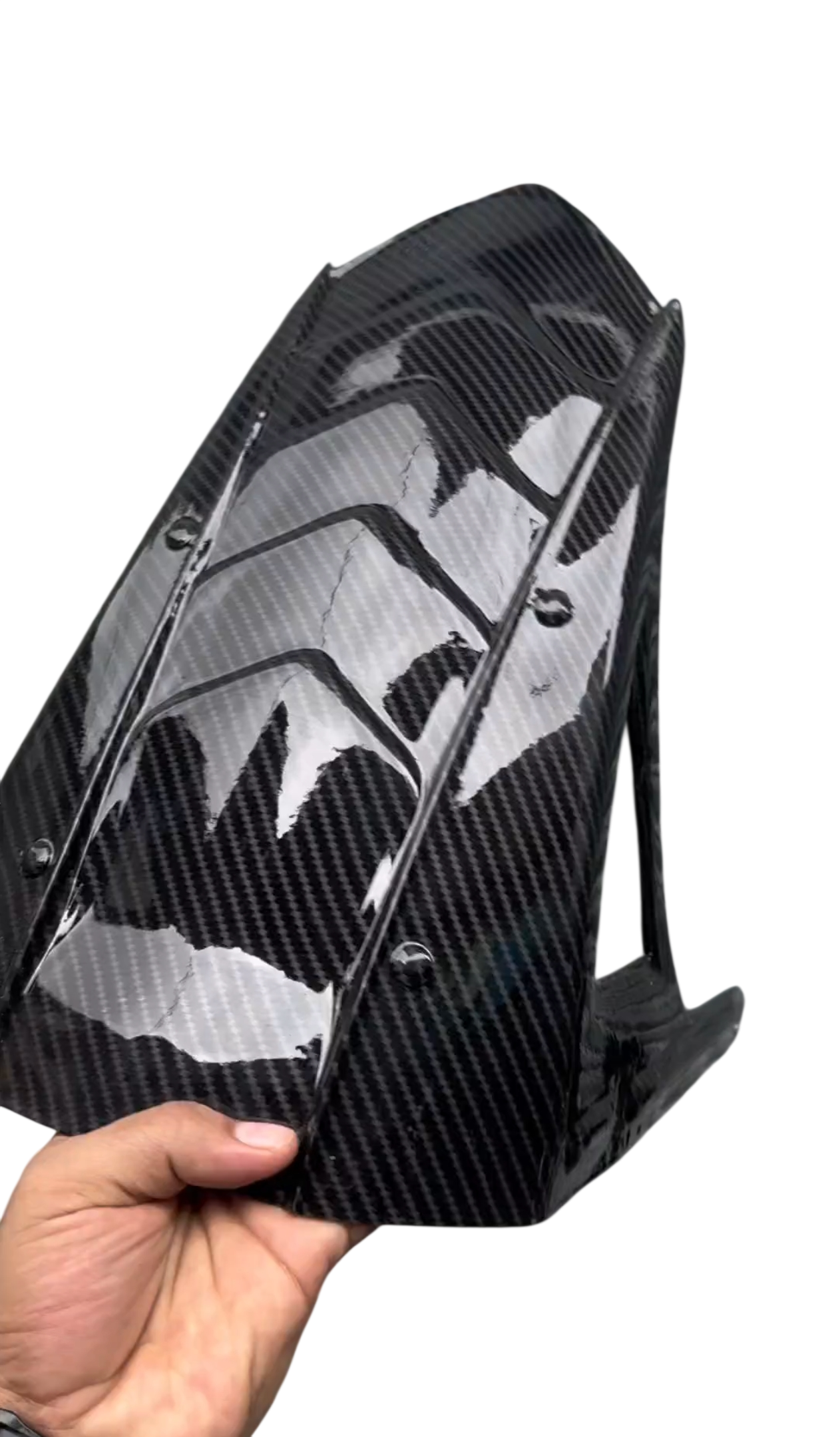 Shark Fin Style Rear Mudguard for Yamaha R15 / MT-15 – Carbon Fibre Hydro Dipped  Meta Description (~150 chars):