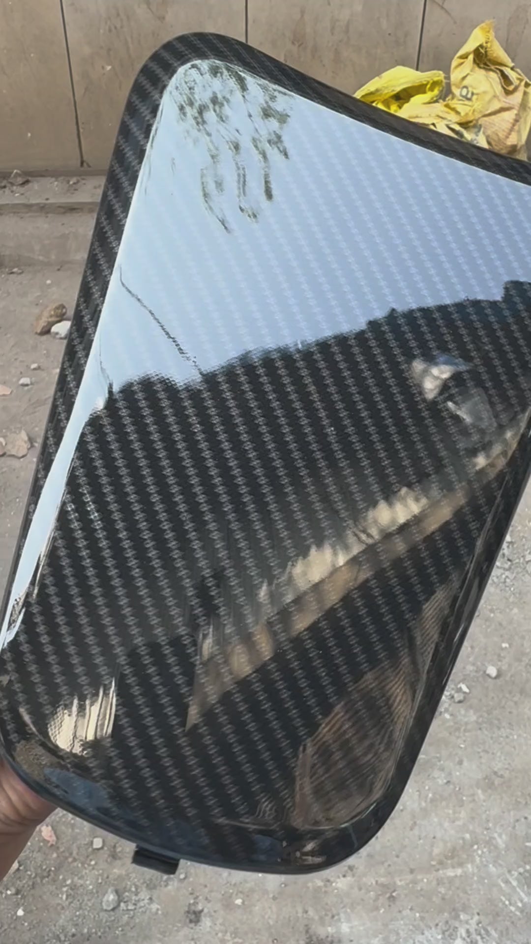 Aerox Carbon fibre fuel cap cover